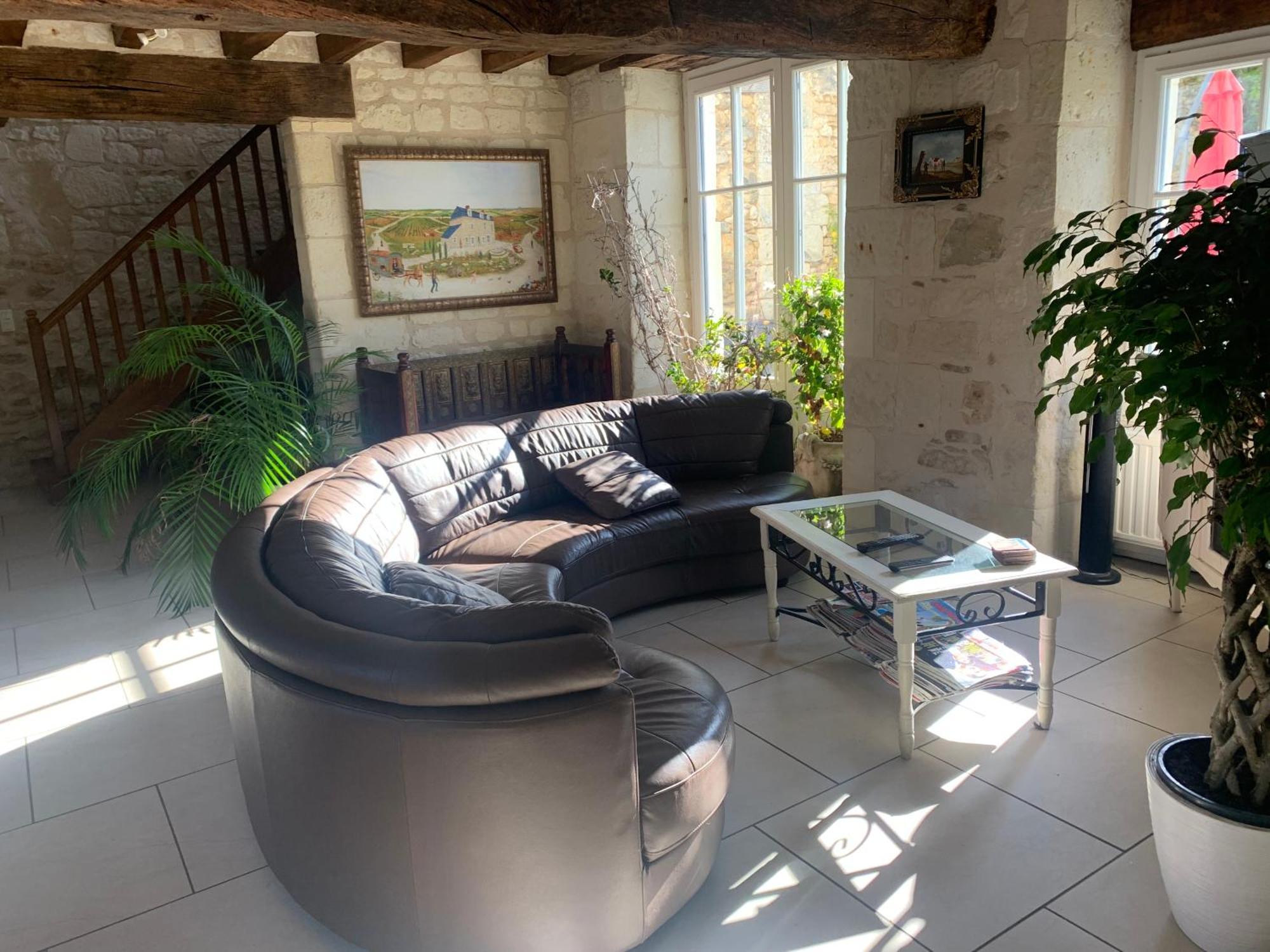 Villa La Douce France Trianon Chinon Esterno foto