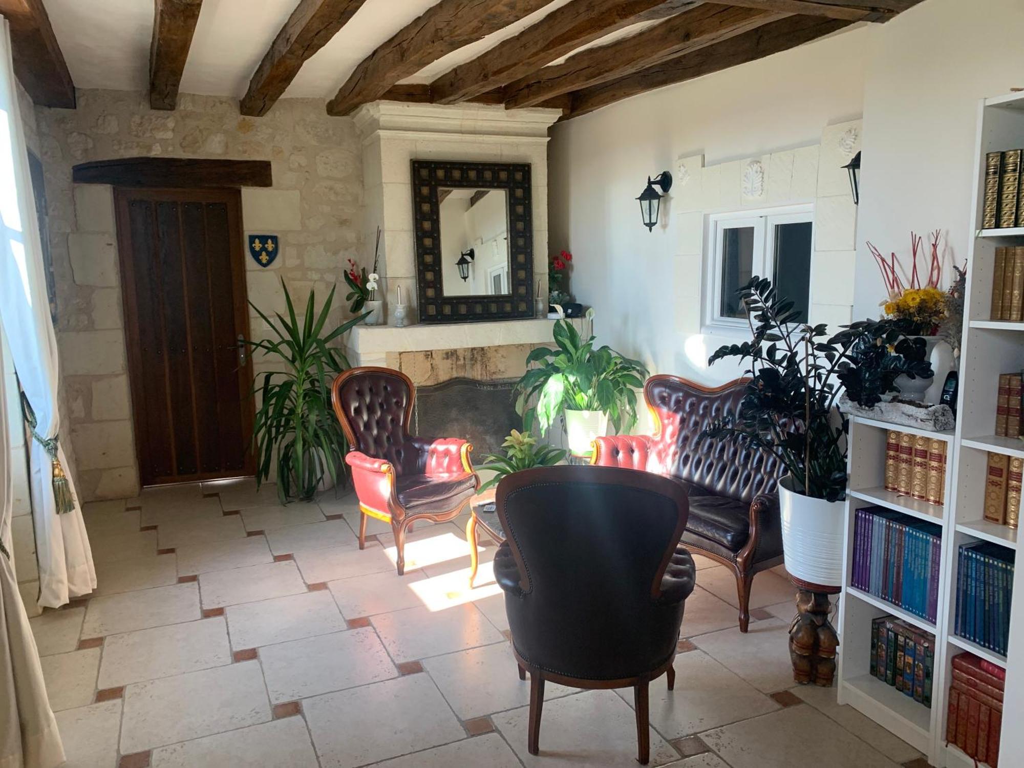 Villa La Douce France Trianon Chinon Esterno foto